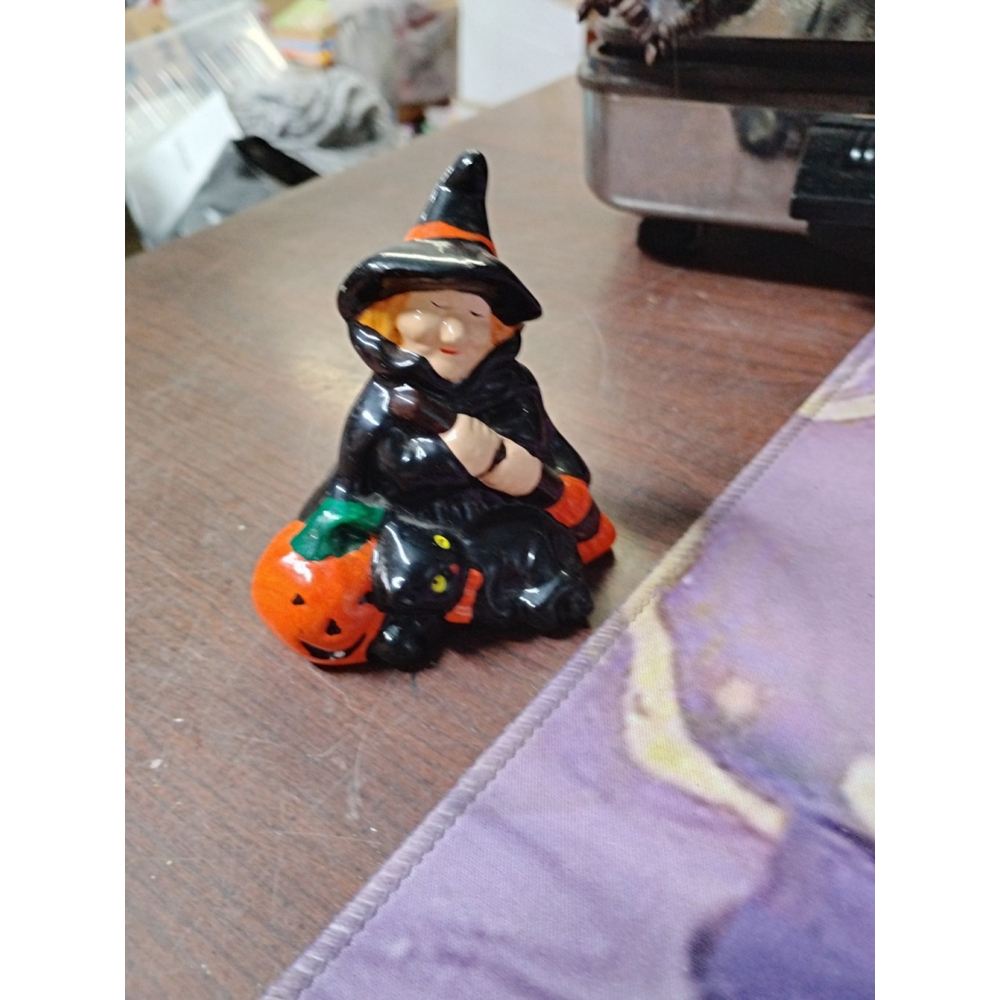 Vintage Halloween Decor Witch w/Jack O Lantern Cat